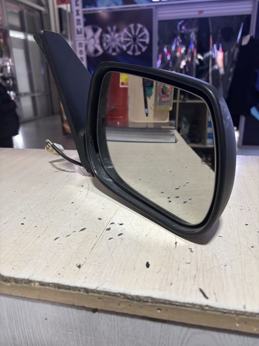 Боковое зеркало Rav 2002