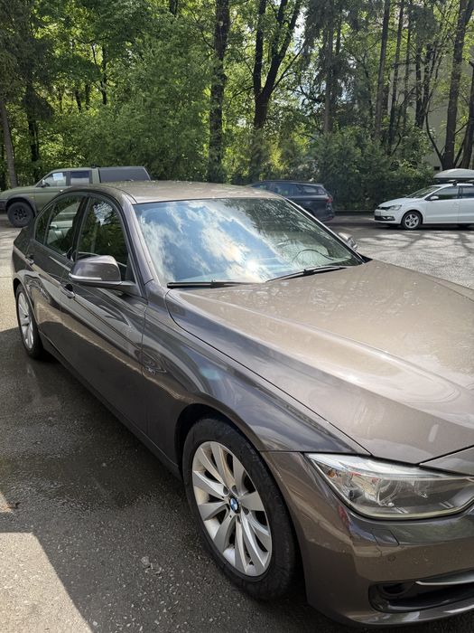 BMW Seria 3 F30 xDrive 184CP