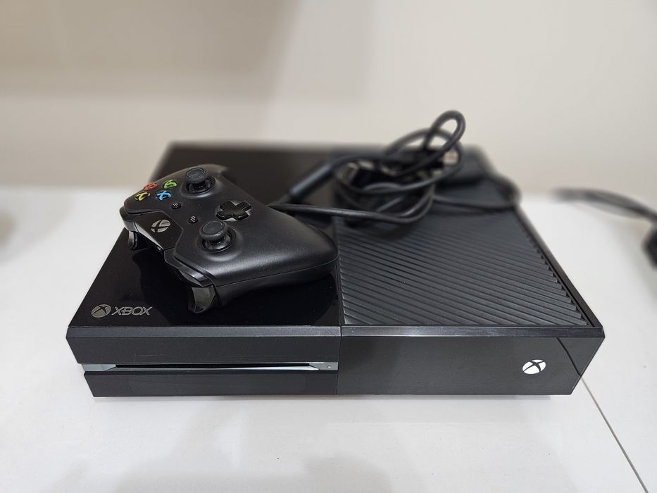 Vand consola XBOX ONE