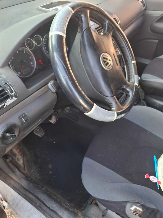 Vand volkswagen sharan.