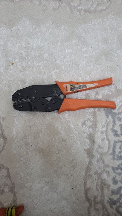 Кримпер. Обжимник. Пресс