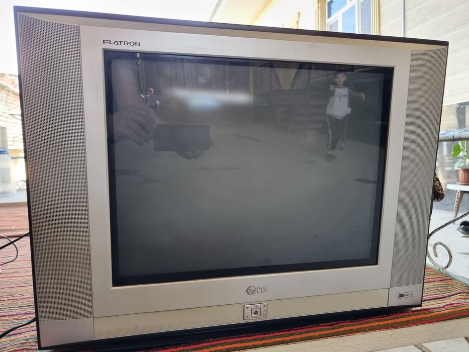 Телевизор LG Б/У