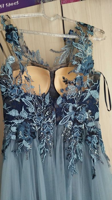 Официална бална рокля "три нюанса синьо"