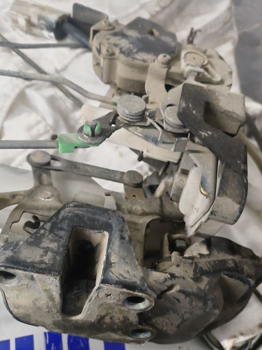 Таета Карина Е  запчасти