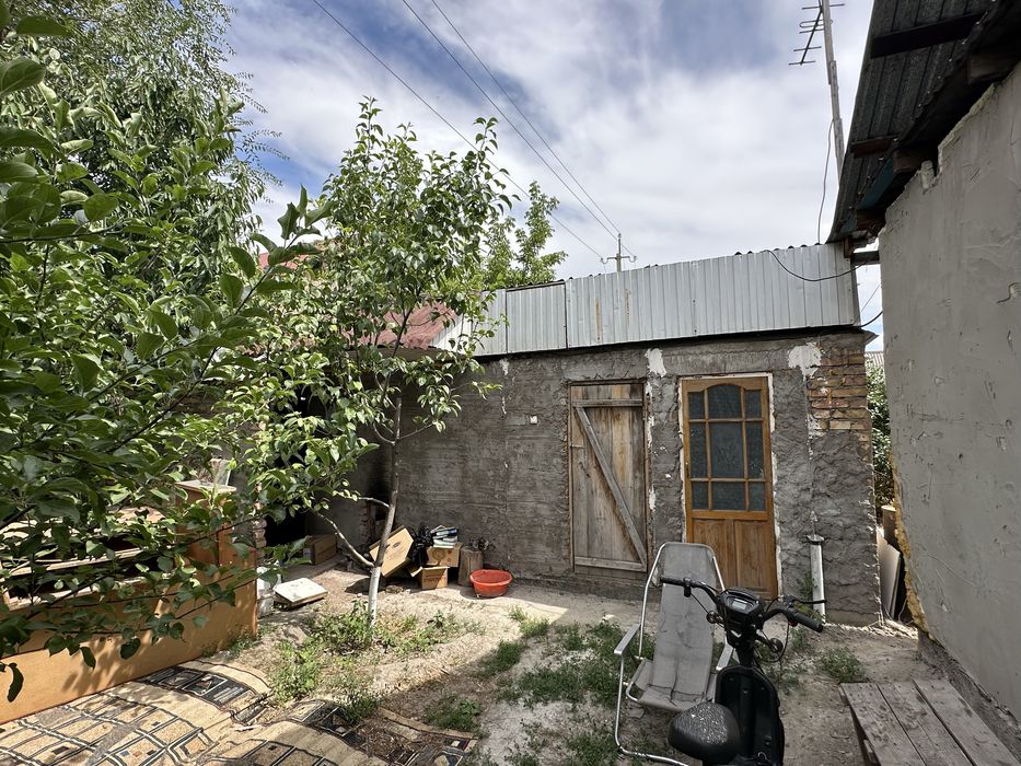 Продам дом в хорошом районе