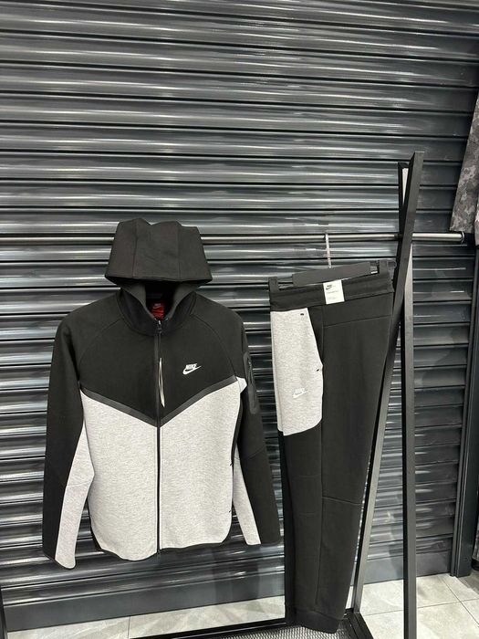 Trening Nike Tech Produs NOU  Compleu Pantaloni Bluza