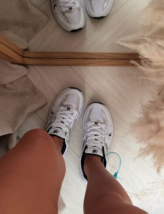 New Balance 530 White Black