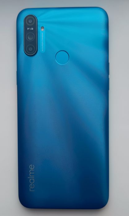 Realme C3 с кастомной прошивкой Pixel OS 13