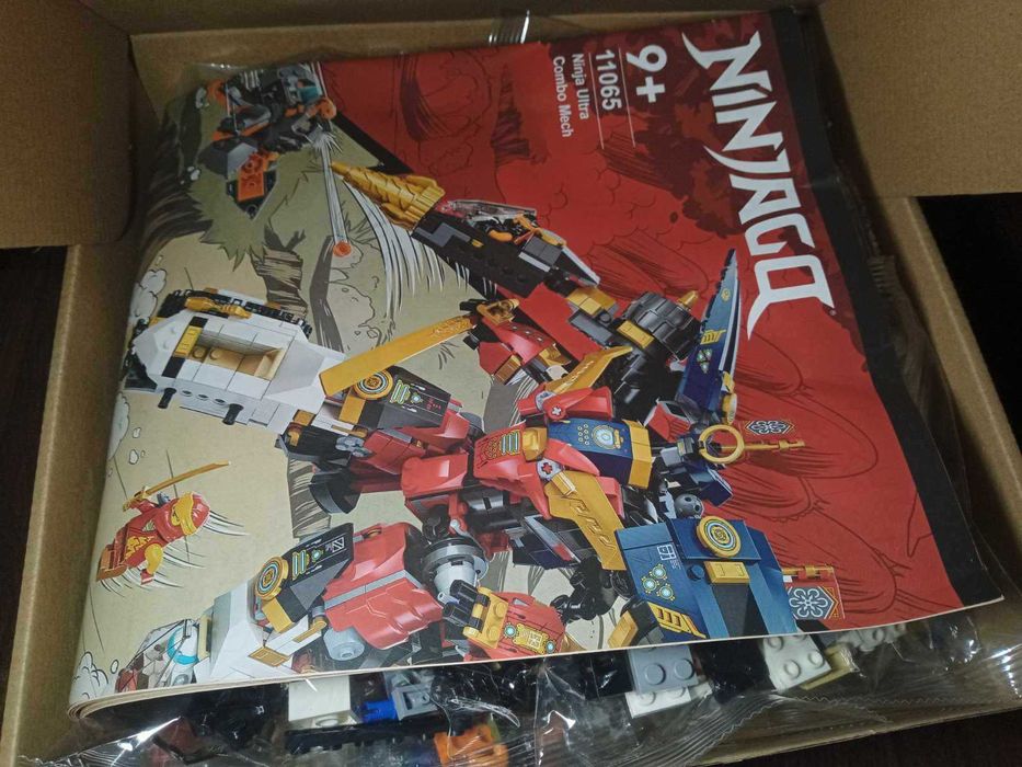 NOU TIP brand L Ninjago Robot Ninja Ultra Combo 71765