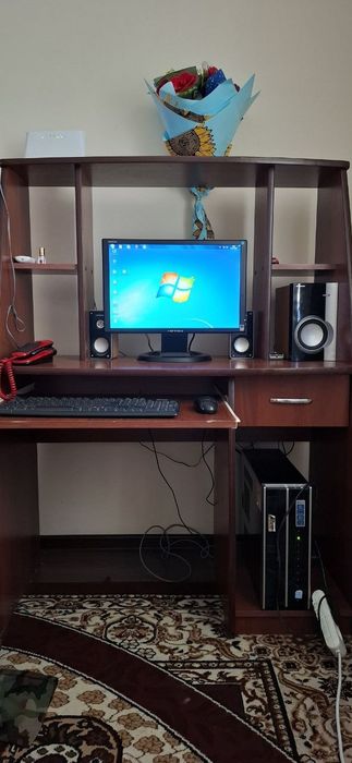 Komputer, pastafkasi bilan sotamiz  holati zo‘r narxi yana kelishiladi