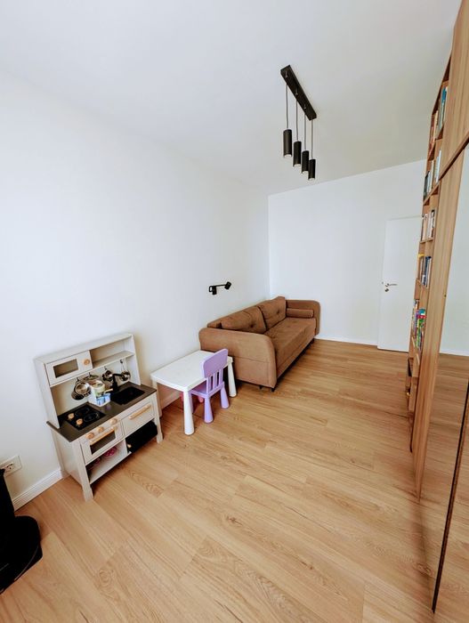 Apartament 4 camere orientare Sud-Vest Valletta Park etajul 1/4, 87 mp, 2 bai + balcon 6 mp