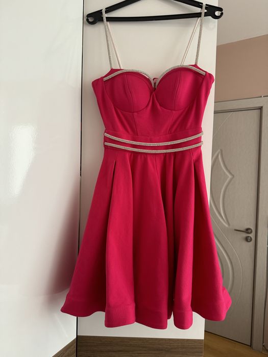 Alessa Tiny Dancer клош рокля