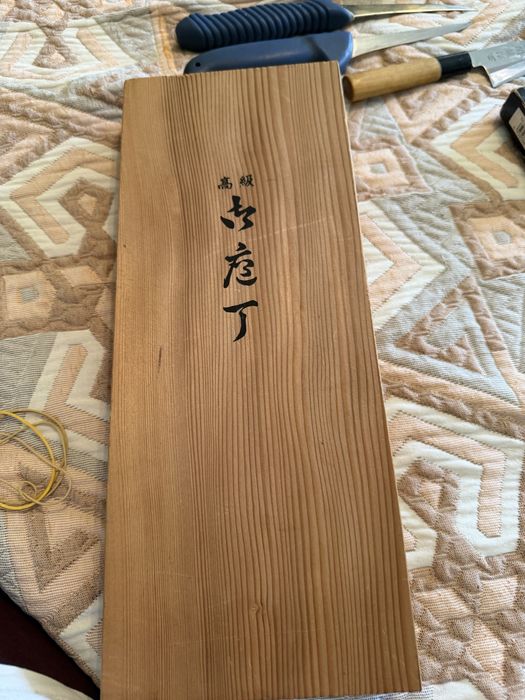 Японски ножове за шеф готвачи