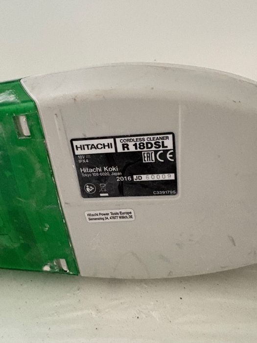 Hitachi R18DSL акомулаторна прахосмукачка