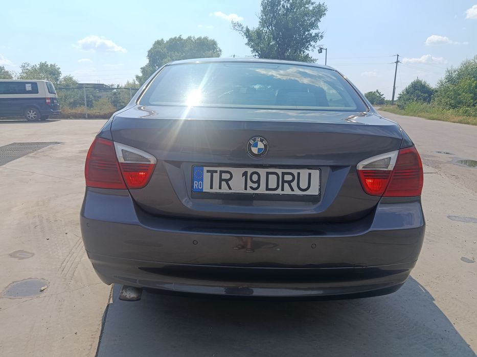 BMW E 90 , 163 CP
