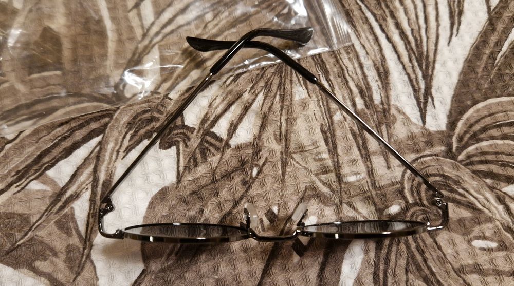 Солнцезащитные очки детские на 6-10 лет