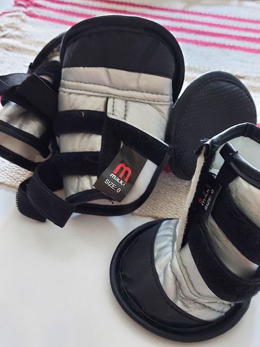 Ghetuțe pentru căței mici