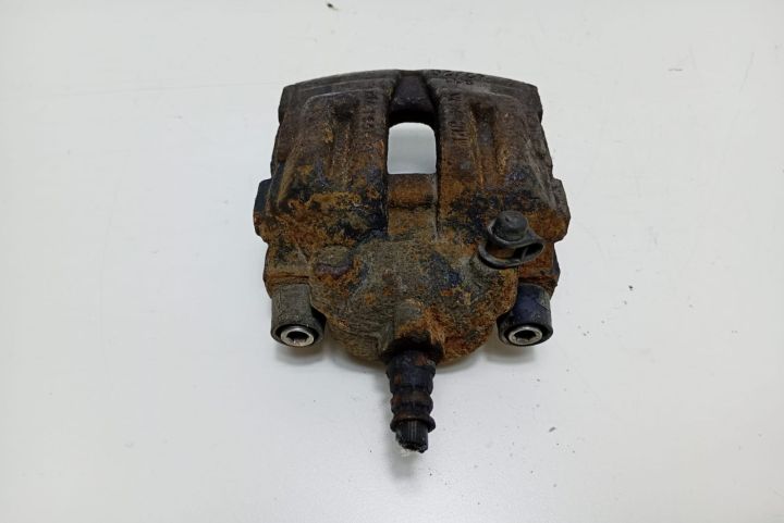 Etrier  dreapta spate x drive BMW Seria 3 E90/E91/E92/E93