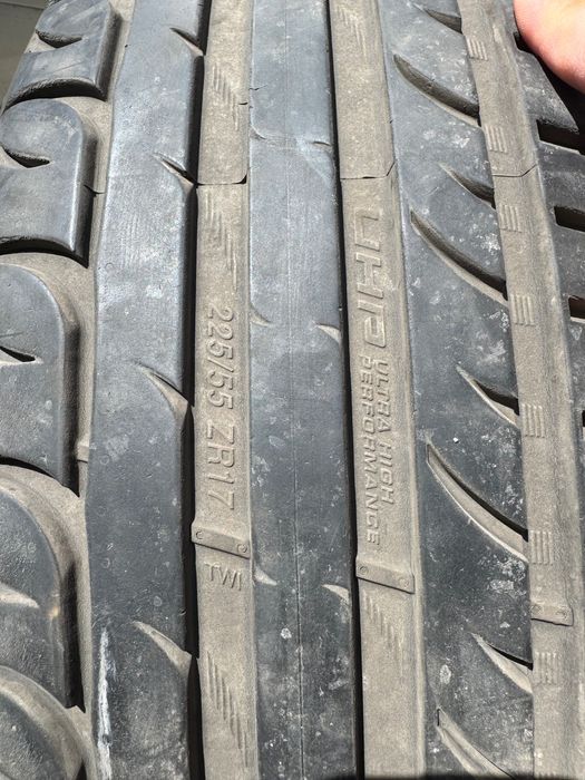 Летни гуми 225/55/17