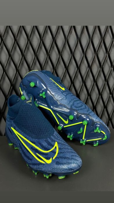 Бутсы с носком новые модели