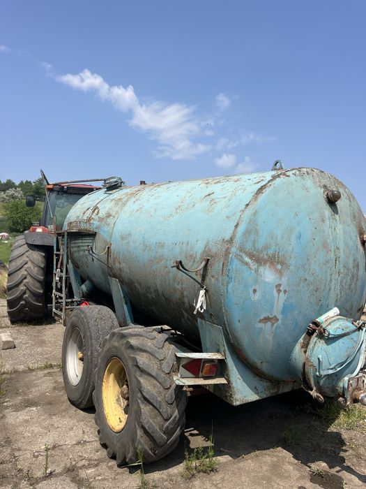 Cisterna , vidanja apa tandem