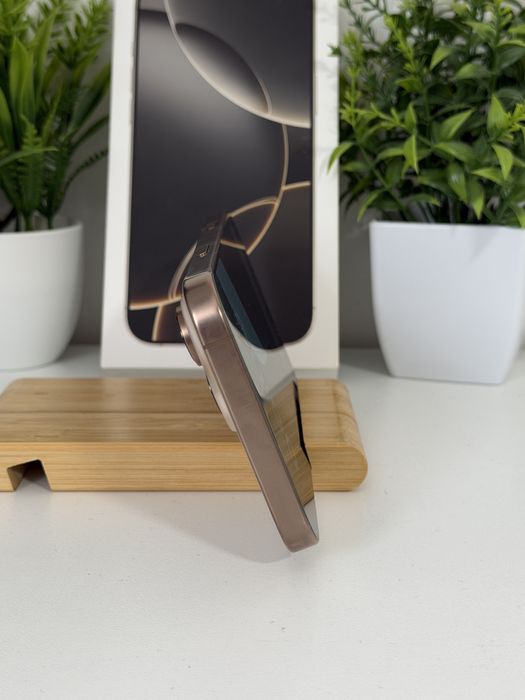 Iphone 16 pro max impecabil 256 , 93% , fullbox