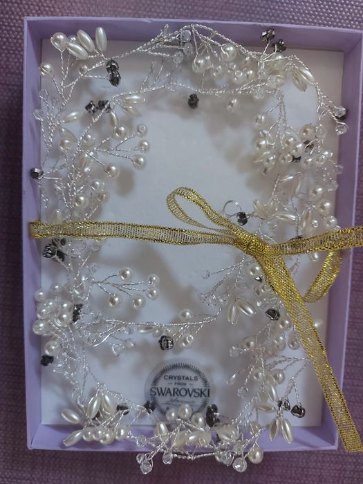 Tiara/accesoriu par 1 metru