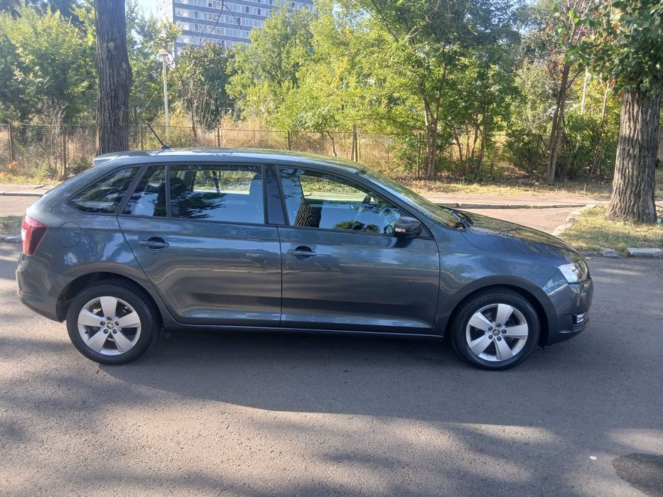 Skoda  rapid  unic proprietar de noua an 2018 benzina  tsi euro 6 cp 95