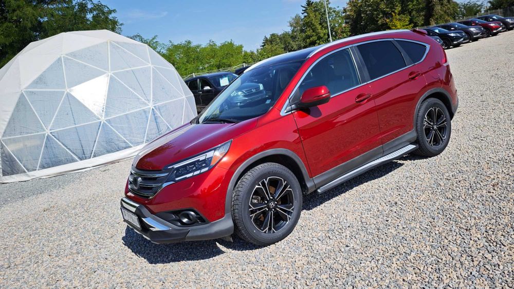 Авторска/MATRIX Фарове/SMART Карбонов Волан/Обслужен Honda Cr-v