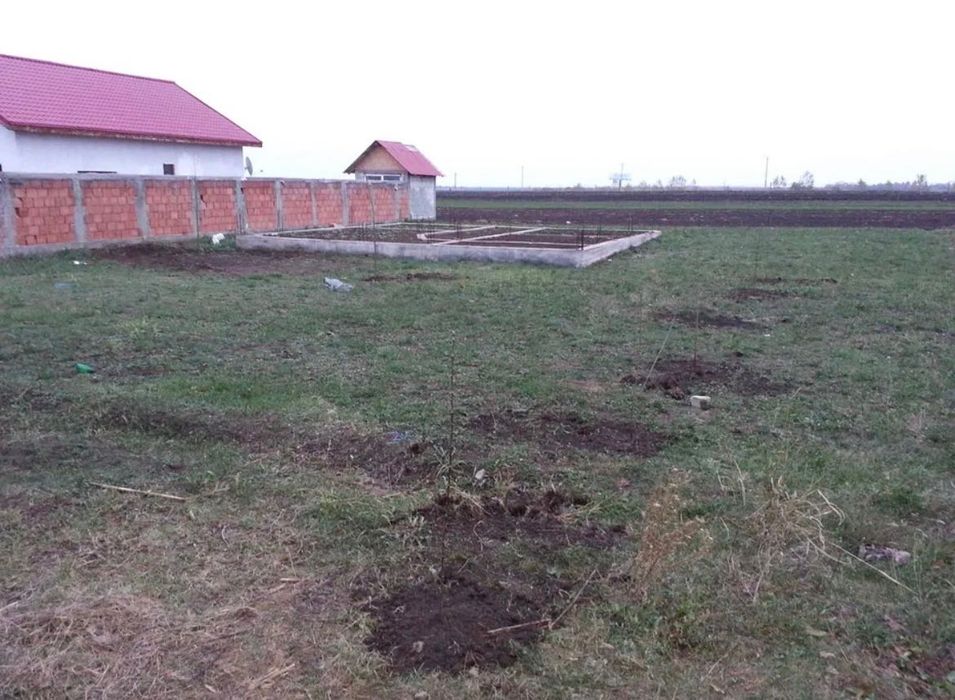 Lot teren casă intravilan