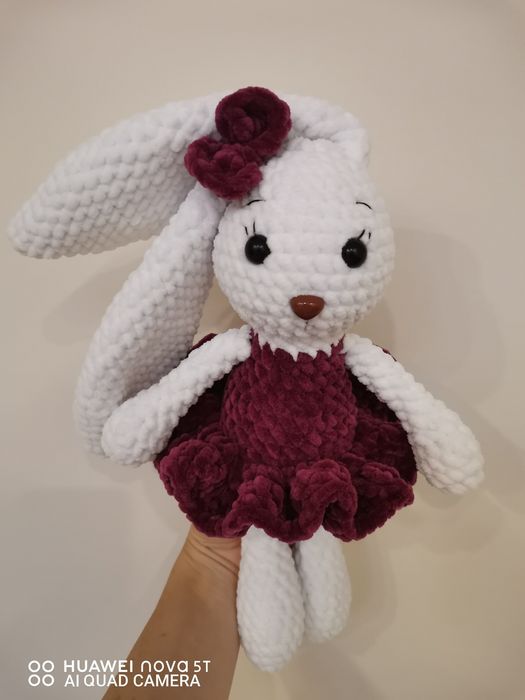 Ръчно плетени амигуруми Зайчета балерини-големи.