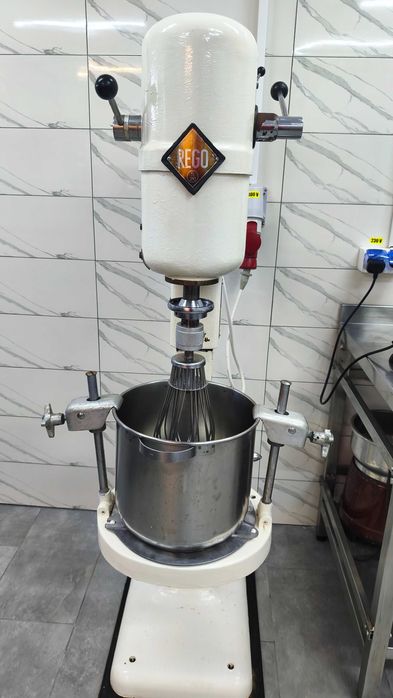 Mixer planetar  vertical REGO 20 L