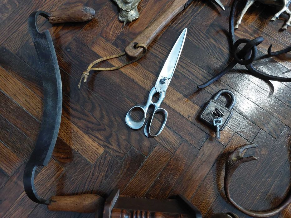 Scule si obiecte vechi decor interior Piese deosebite!