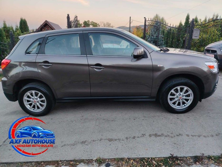 Mitsubishi ASX 1.8 DI-D INVITE 4WD - RAR efectuat - primul rand de NUMERE ROSII