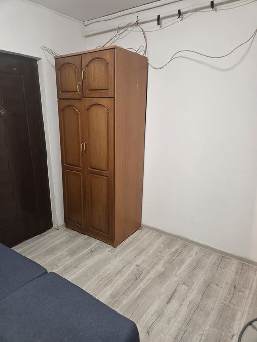 Inchiriez garsoniera metrou pipera