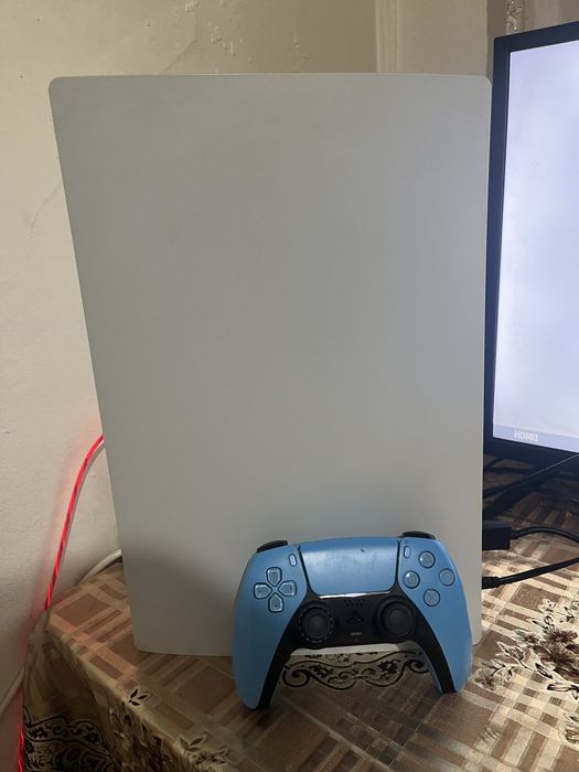 Vand ps 5 digital in stare perfecta