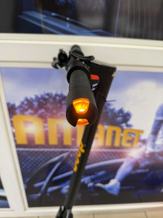 Trotineta electrica Jeep Sentinel V3 Noua AGP Amanet Cod 2011