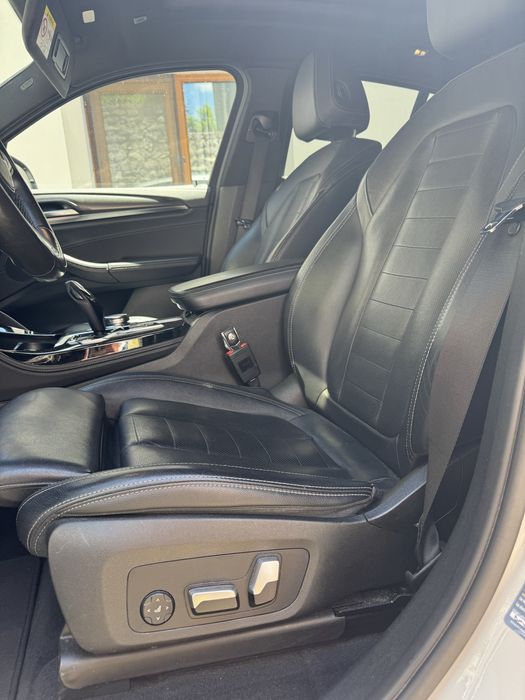BMW X4 -2019 2.0d — M PACKET -