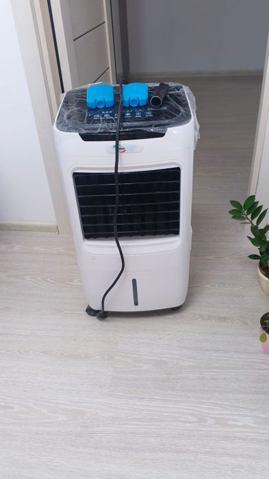 Продаётся кондер и пылесос