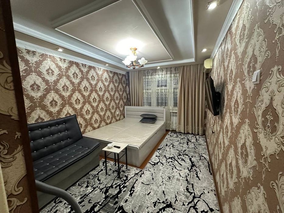 Сдается 1 комнатная квартира 
С обстановкой 
В горде Алмалык