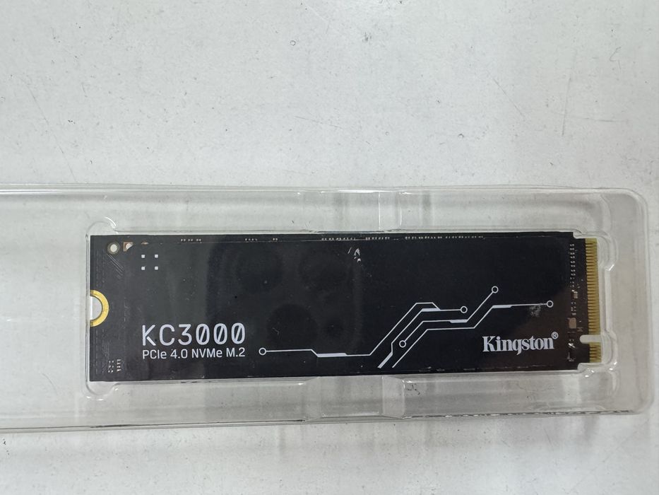 SSD накопитель Kingston KC3000