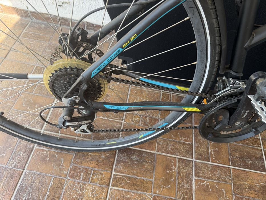 Bicicletă Genesis Speed Cross SH30 – stare impecabil