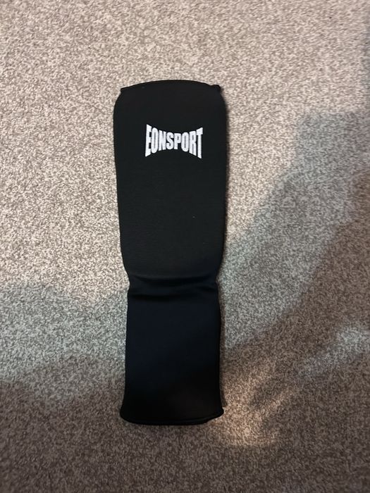 Протектори за крака,M размер,ляв й десен…