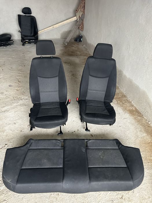 Черен салон за е90