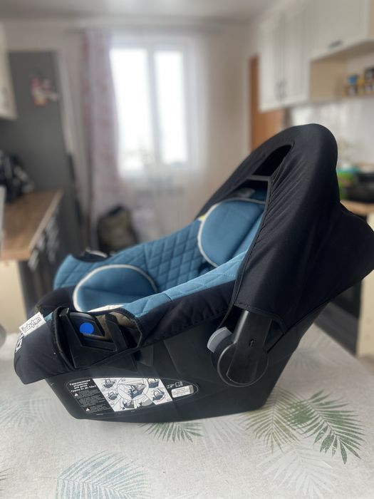 Продам автокресло