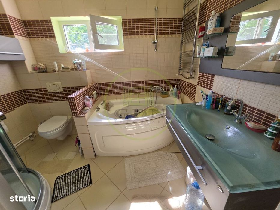 Casa individuala spatioasa de vanzare – Strada Negoi | 279 mp utili