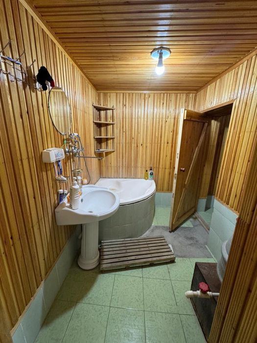 Продается шикарный дом в центре поселка «Кенимех»