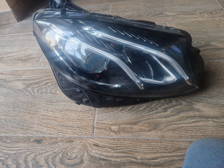 Far w213 A2139068808