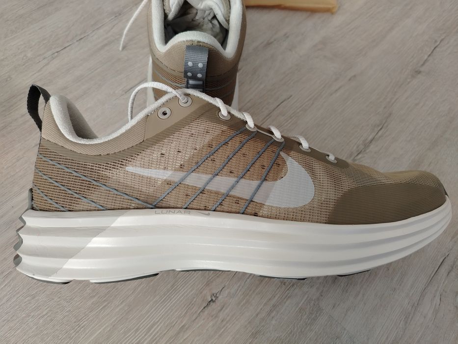 NIKE Lunar roam НОВИ