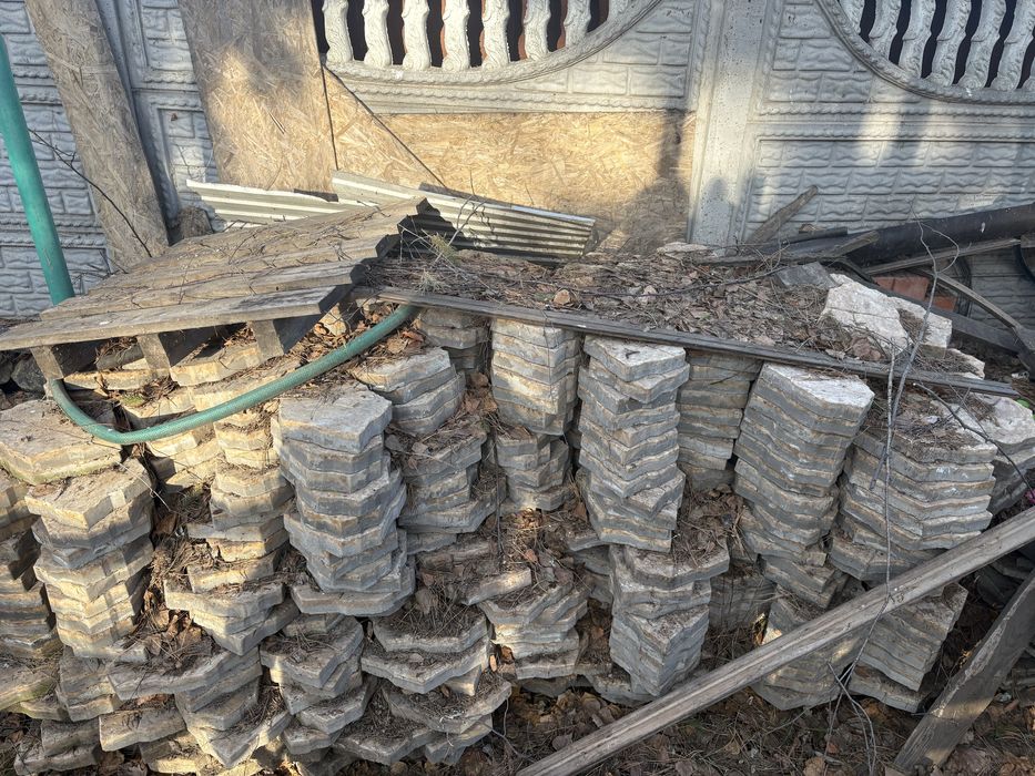 Продам брусчатку каменный цветок